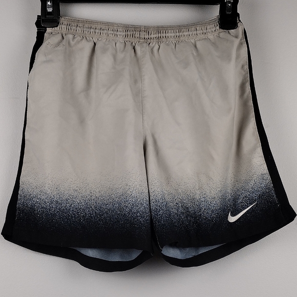 Nike Pants - Nike DRI Fit Shorts
